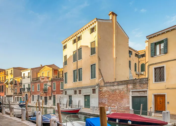 Domus Carla With Garden R&r 公寓