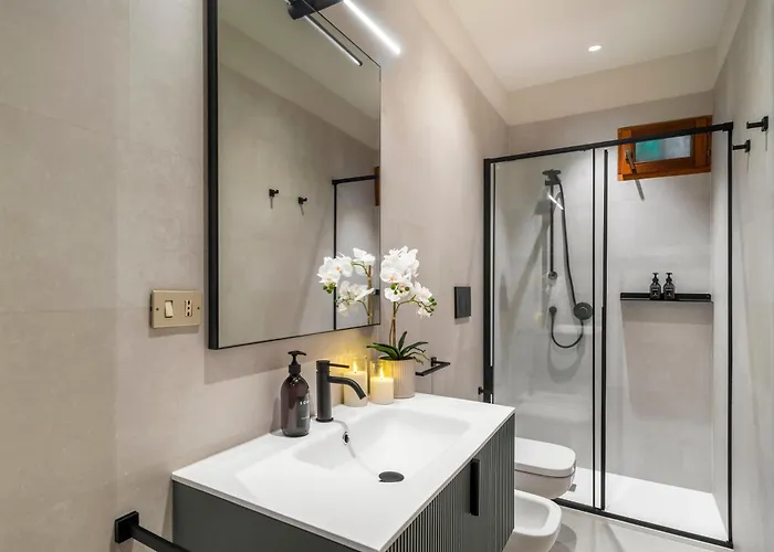 公寓 Domus Carla With Garden R&r