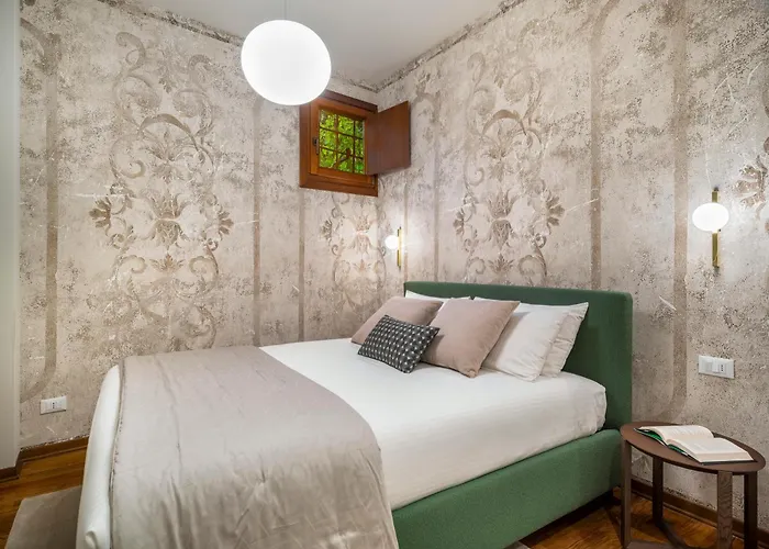 公寓 Domus Carla With Garden R&r *