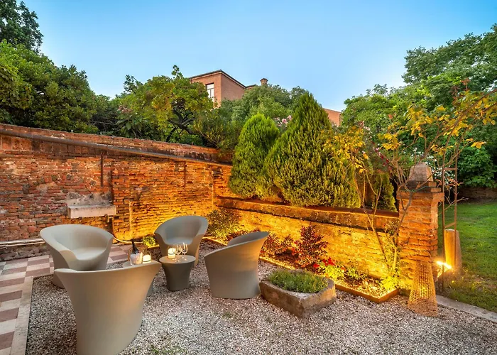 Domus Carla With Garden R&r *