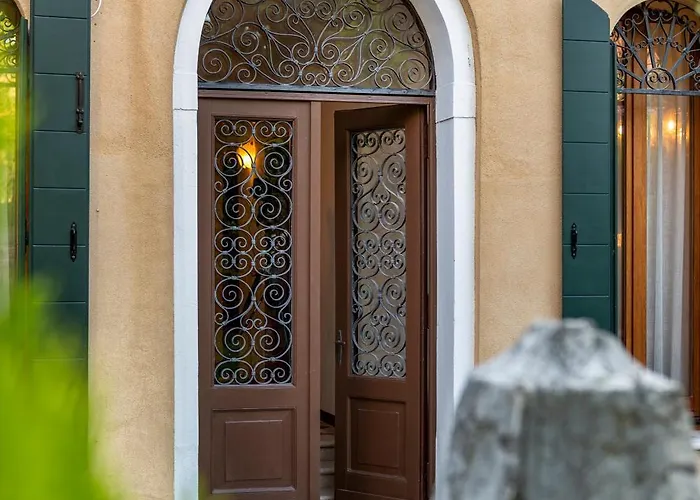 Domus Carla With Garden R&r 公寓